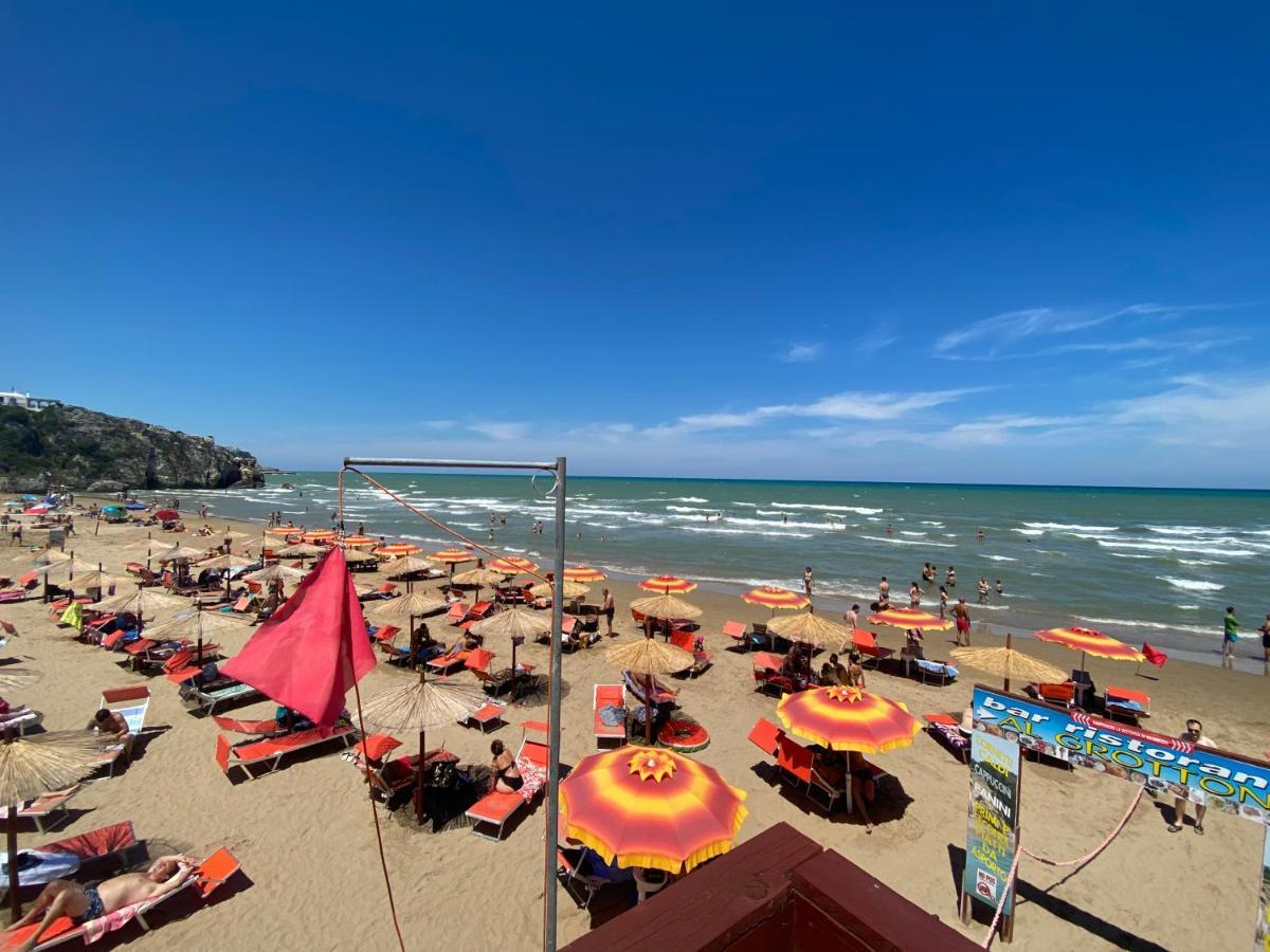 Appartamenti - Spiaggia Zaiana เปสคีชี ภายนอก รูปภาพ